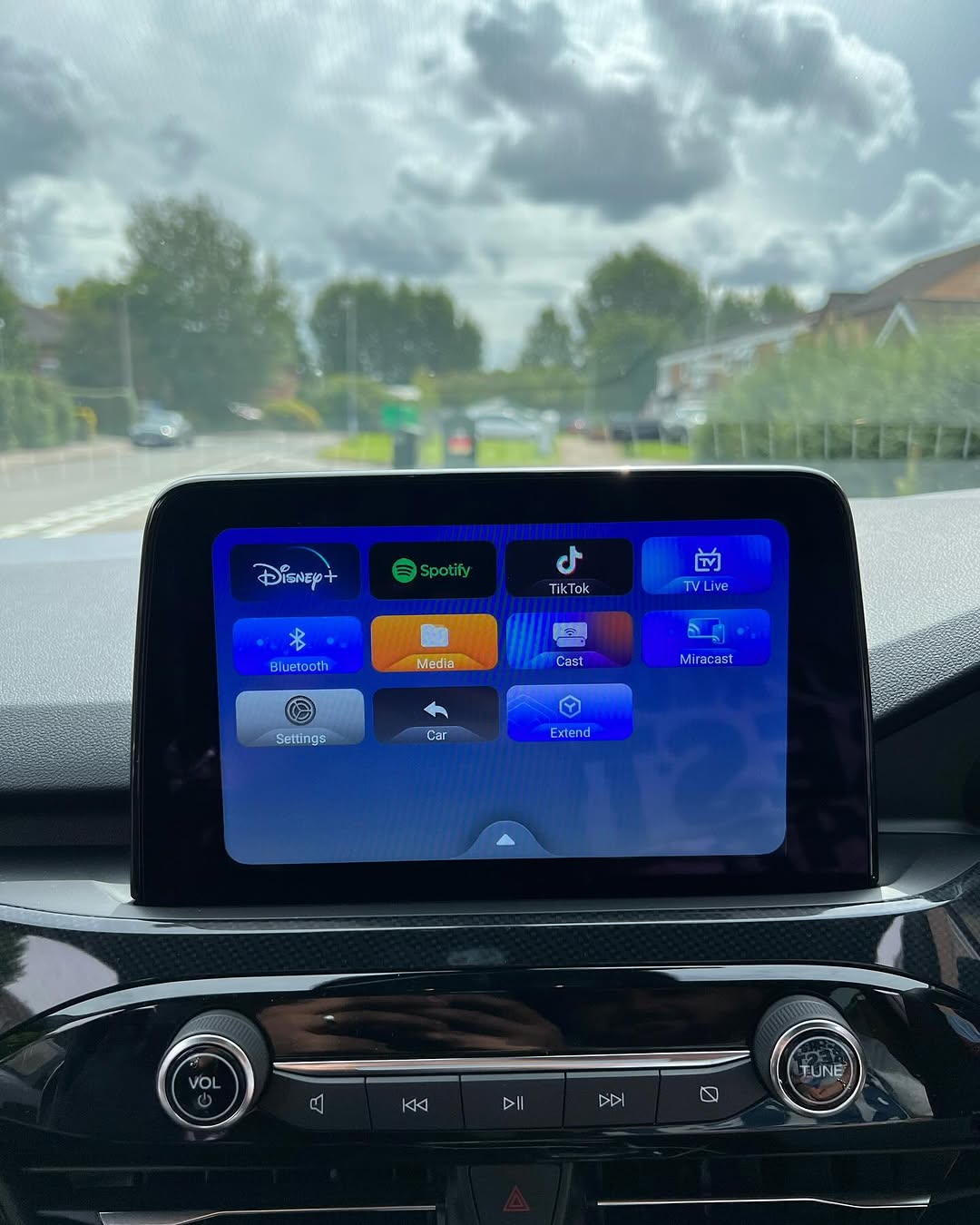 Youtube & Netflix AI-Box for Honda